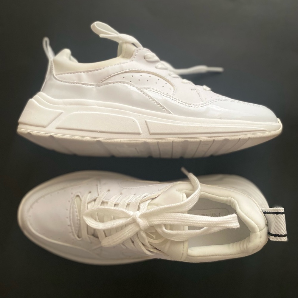 Nine West White Sneakers Size 6